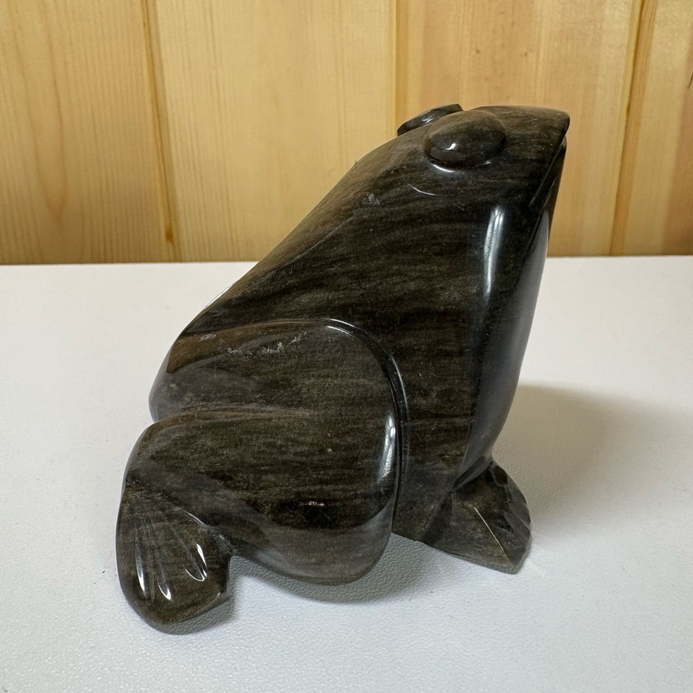 Frog Figurine Carved Stone Natural Minimalist Outdoors Trinket Amphibian Decor